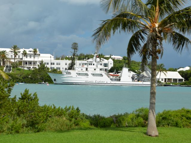 R/V Atlantic Explorer at BIOS